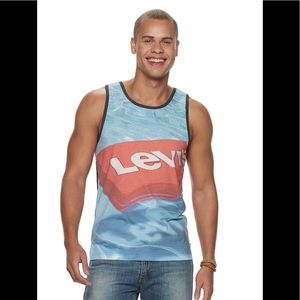 NWT Levi’s men graphic tank size L